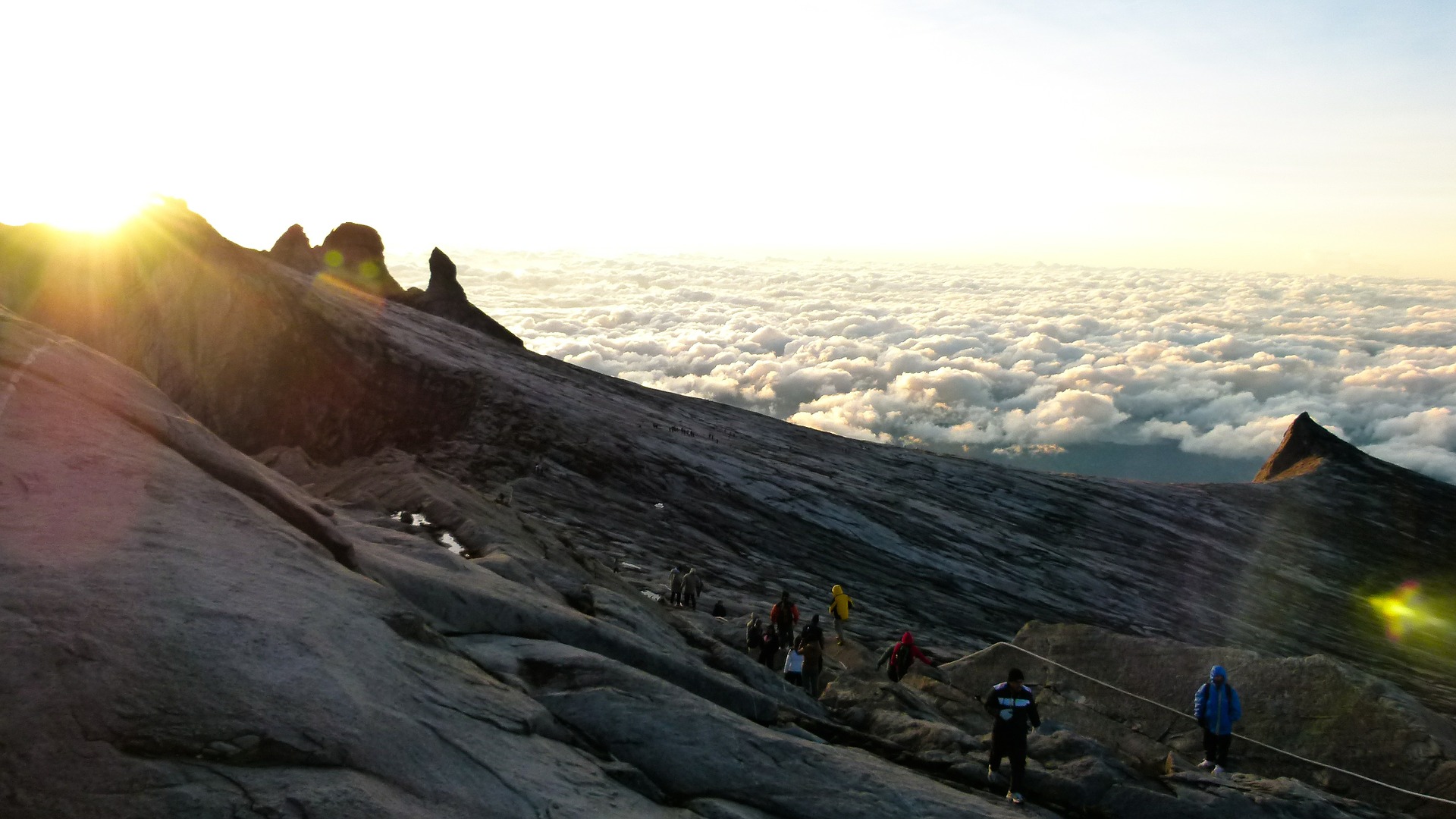 Mount Analogue   (la metafora della montagna)