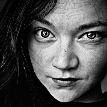 EMDR – Desensibilizzazione e rielaborazione attraverso i movimenti oculari